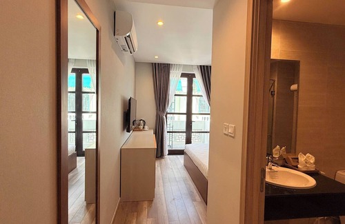 Duong To Hotel | Sunset Marina Hotel