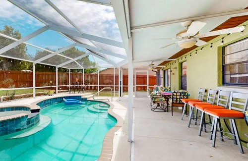 Homosassa Casa | Sunset Oasis