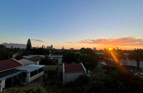 Blouberg Rise Apartamento | Sunset on 13