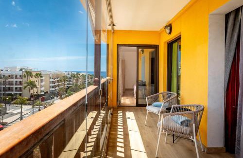 Palm-Mar Apartamento | Sunset Palm Mar - Family Friendly Suites