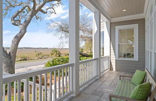 East Beach Casa | Sunset Peak - 1928 Ocean Road