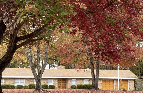Henrico Casa | Sunset Point main lake, quiet, great view! One level, Handicapped friendly