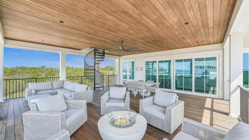 Dune Allen Beach Casa | Sunset Pointe 30A by AvantStay Gulf Views Carriage Pool