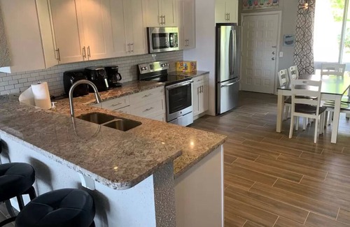 Estate Salt River Condominio | Sunset Reef: An Oceanfront 3 Bedroom Condo in Gentle Winds