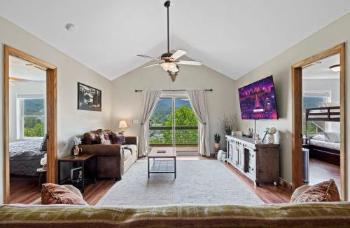 Waynesville Casa | Sunset Ridge Retreat