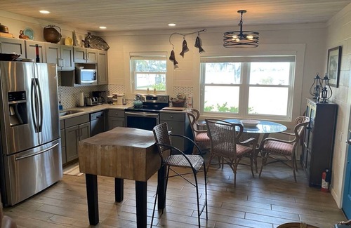 Crescent City Casa | Sunset River Cottage on the Scenic St Johns River