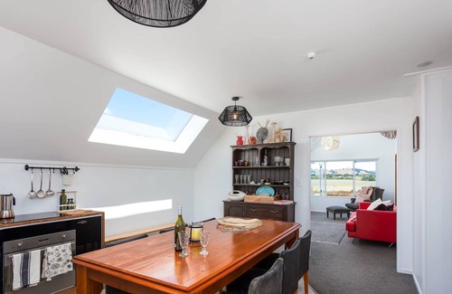 Bowentown Casa | Sunset Sands Holiday Accommodation