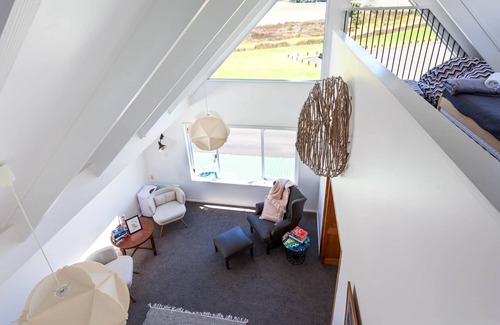 Bowentown Casa | Sunset Sands Holiday Accommodation