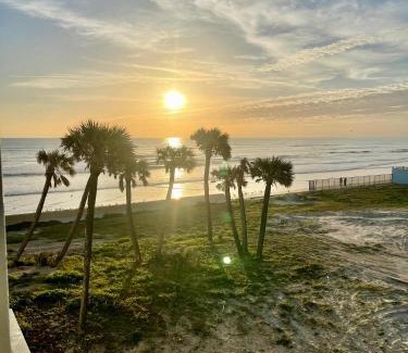 Bostwick Park Apartamento | Sunset Studio Daytona Beachfront