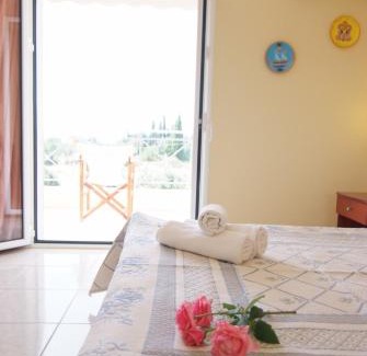 Nea Styra Apartamento | Sunset Studios