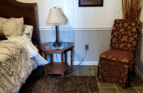 Pikeville Cama Y Desayuno | Sunset Suite in Cascade Inn at Fall Creek Falls