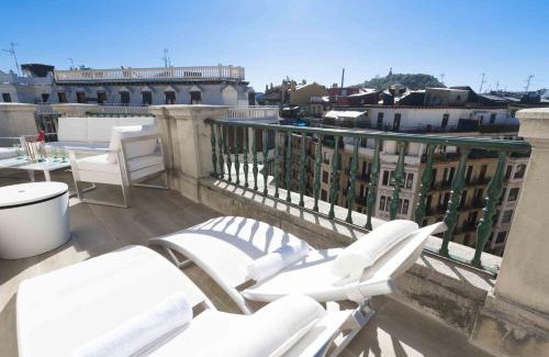 Gros Apartamento | Sunset V - The Rentals Collection