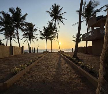 Uswetakeiyawa Casa | Sunset View Bopitiya