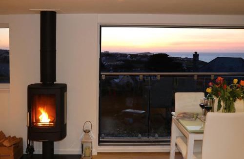 Porth Casa | Sunset View
