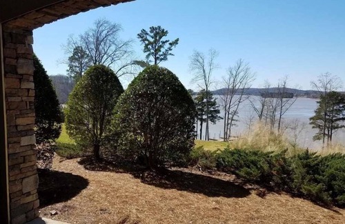 Talladega Condominio | Vistas del atardecer sobre Logan Martin