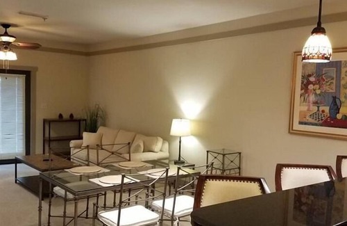 Talladega Condominio | Vistas del atardecer sobre Logan Martin