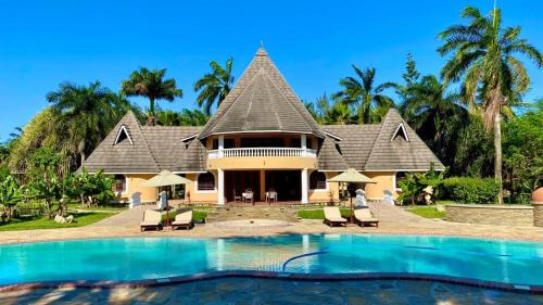 Galu Beach Complejo | Sunset Villa Boutique Resort