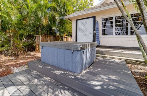 Eastern Shores Villa | Sunset Villa ★4BDR/3BATH★Deluxe★Water View Wonder