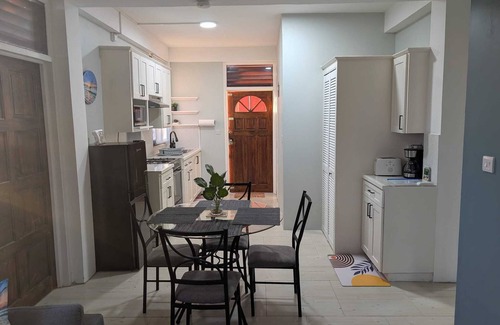 Mero Apartamento | Sunset Vista charming 1-bedroom apartment 0.4 miles from beautiful Mero Beach.