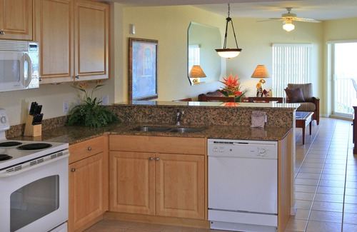 Treasure Island Complejo | Sunset Vistas Two Bedroom Beachfront Suites