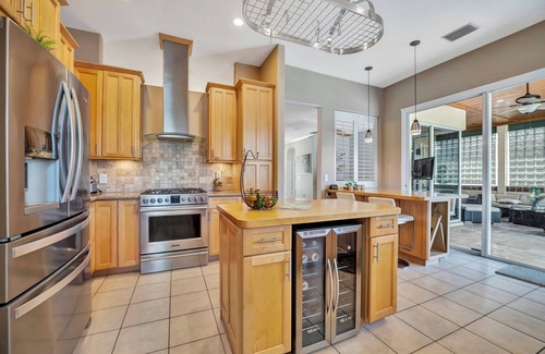 River Pointe Casa | Sunset Waterfront Paradise. Heated Saltwater Pool, Boat Dock. Beach Gear, BBQ.