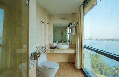 Tay Ho Hotel | Sunset Westlake Hanoi Hotel
