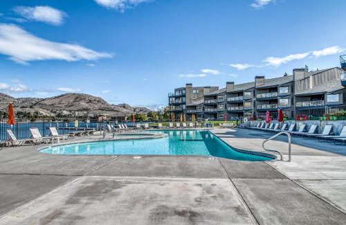 Chelan Casa | Sunsets at Lake Chelan Petersons #324