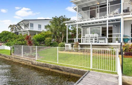 Noosaville Apartamento | Sunsets at Snowmas, Pooch Friendly & Stunning View
