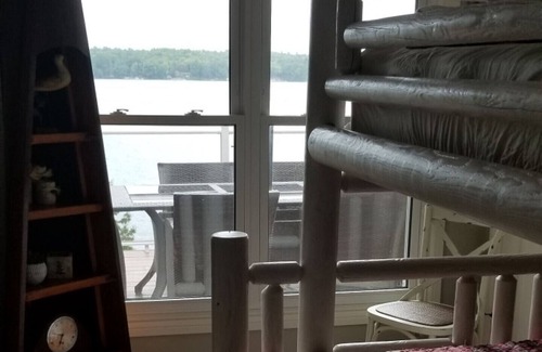 Douro-Dummer Cabaña | Sunsets Cottage en Clear / Stoney Lake
