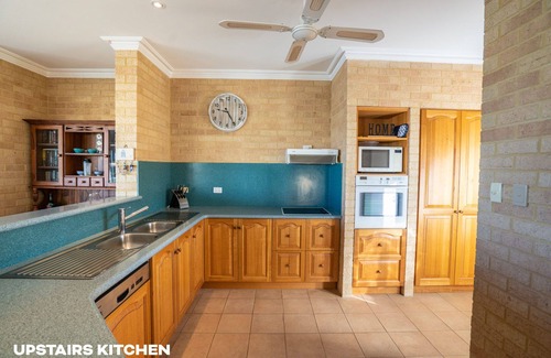 Kalbarri Casa | Sunsets on Murchison Top Only - Kalbarri, WA