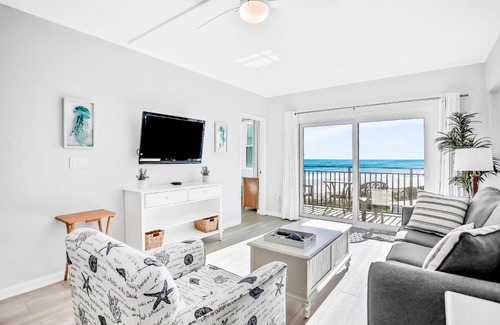 Jacksonville Beach Apartamento | Sunshine and a View