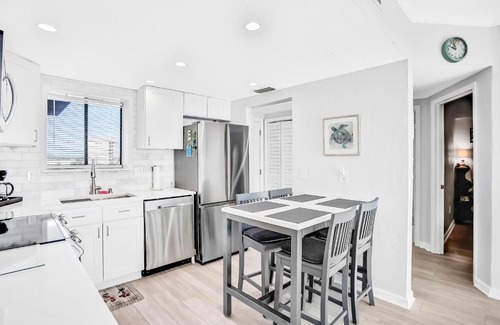 Jacksonville Beach Apartamento | Sunshine and a View