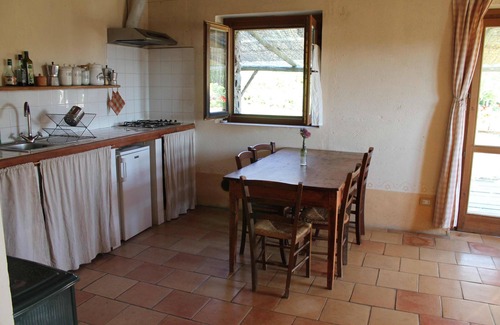 Maissana Apartamento | "Sunshine" apartment in farmhouse with large kitchen, two rooms, one bathroom