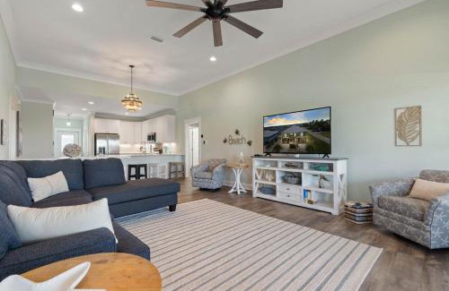 Fort Morgan Pines Casa | Sunshine Bay Beach House