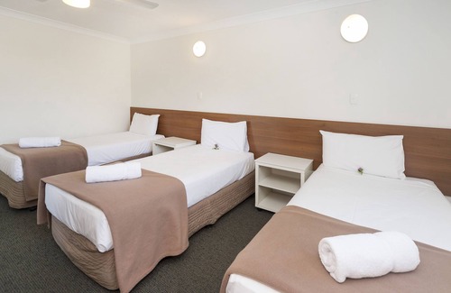 Miami Hotel | Sunshine Beach Resort
