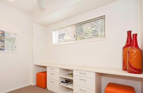 Sunshine Beach Casa | Sunshine Beach Retreat, Pool, Backyard