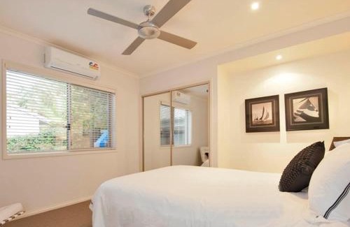 Sunshine Beach Casa | Sunshine Beach Retreat, Pool, Backyard