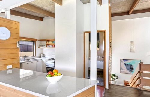 Sunshine Beach Casa | Escondite privado con tarjeta postal con vista al mar