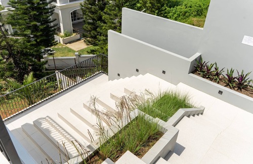 Bandung Villa | Sunshine City View Villa 6BR wth a private Heated Pool
