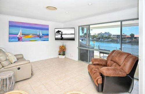 Pelican Waters Casa | Sunshine Coast Dream Getaway
