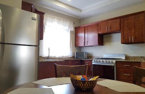 Caribbean Estates Apartamento | Sunshine Estate Country Club 1 bedroom