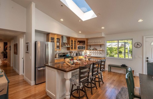 Solvang Otro | Sunshine Farmhouse - A Sanctuary in Solvang