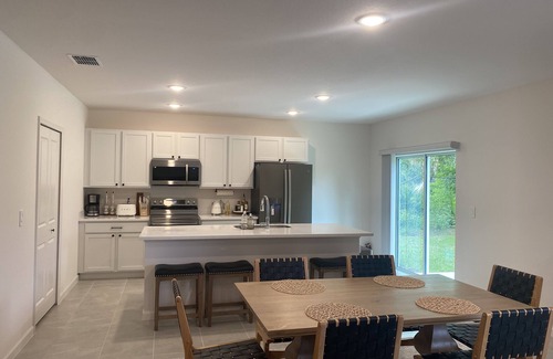 North Port Casa | Sunshine Home by largest natural Warm Mineral Springs and best Florida beaches