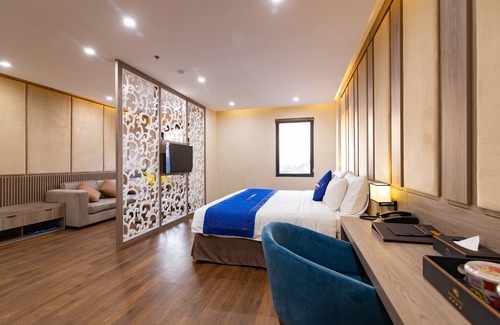 Mong Cai Hotel | Sunshine Hotel