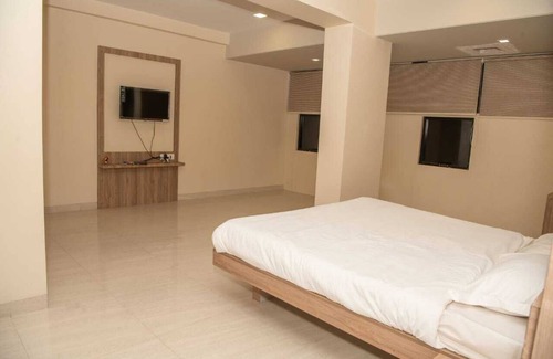 Baramati Cabina | sunshine lodge