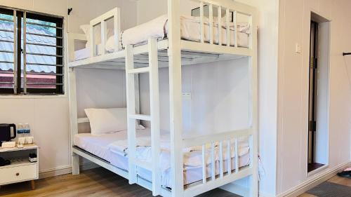 Daem Thkov Chalet De Esquí | Sunshine Resort Hotel Coconut Beach Koh Rong