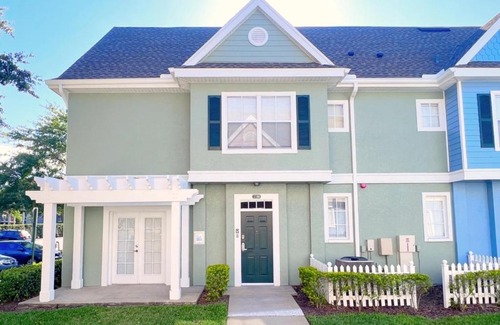 Venetian Bay Villages Casa | Sunshine Retreat 4 Bed Town Home-4017VBD townhouse