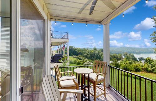 La Follette Casa | Sunshine Shack