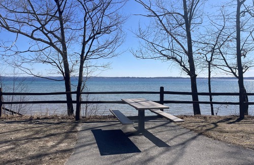 Traverse City Casa | SUNSHINE SHORES