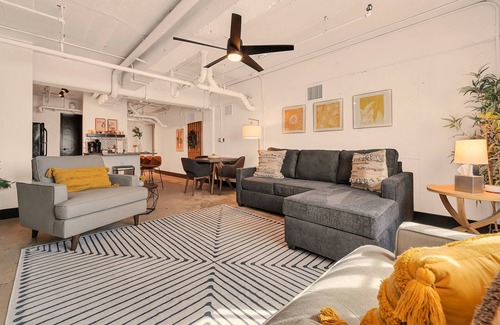 Brazos Condominio | Sunshine & Silos, Luxury Condo in Downtown Waco